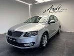 Skoda Octavia 1.4 TSI *SIEGE CHAUFF*LANE ASSIST*1ER PRO*GARA, Auto's, 121 g/km, Euro 5, Stof, Gebruikt