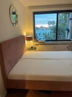 Roze velvet bed 180cm, Huis en Inrichting, Ophalen, Gebruikt, Overige kleuren, Tweepersoons