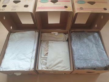3 dozen ouden lakens schildersdekens om vloer te beschermen beschikbaar voor biedingen
