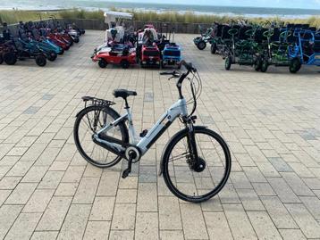 2 x Occasie Amslod Carlton F-SV's 540wh!!! beschikbaar voor biedingen