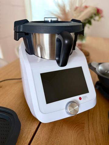 Monsieur Cuisine Smart in uitstekende staat beschikbaar voor biedingen