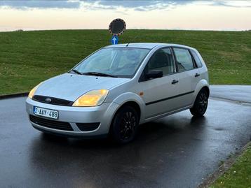 Ford Fiesta / 1.3 Benzine / Airco / Gekeurd disponible aux enchères