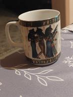 mok of koffiekop in Egyptische stijl, Verzenden, Zo goed als nieuw, Overige materialen, Kop(pen) en/of Schotel(s)