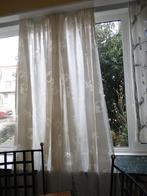 nieuwe glasgordijnen, Ophalen