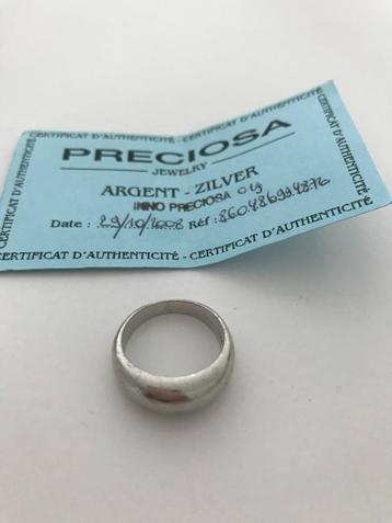 Zilver ring, in goede staat!  beschikbaar voor biedingen