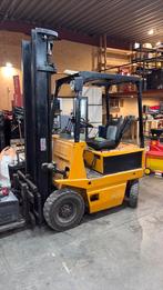 Clark elevateur electrique 2300 htva, Articles professionnels, Enlèvement, Électrique, Chariot élévateur