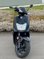 À vendre scooter classe a, Fietsen en Brommers, Scooters | SYM, Klasse A (25 km/u), Zo goed als nieuw, Benzine, Orbit