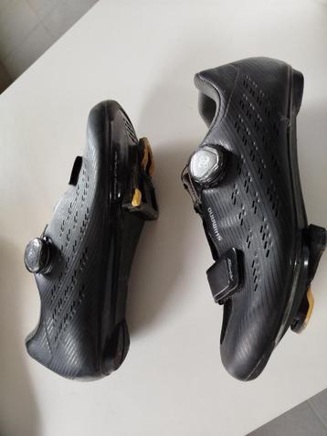 Shimano klikschoenen maat 39 beschikbaar voor biedingen
