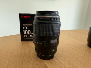 Canon EF 100mm f/2.8 Macro lens beschikbaar voor biedingen