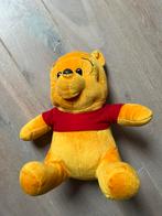 Knuffel van Winnie de Poeh (Winnie the Pooh), Kinderen en Baby's, Speelgoed | Knuffels en Pluche, Ophalen of Verzenden, Beer, Zo goed als nieuw