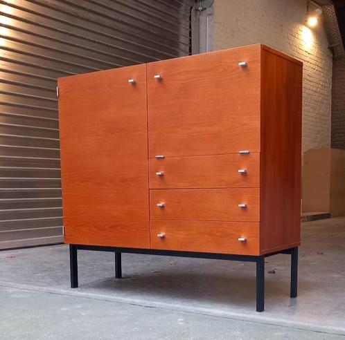 Vintage Pierre Guariche Meurop dressoir model 1293 Teakhout, Huis en Inrichting, Woonaccessoires | Overige, Zo goed als nieuw
