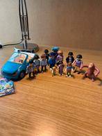 Playmobil. - auto cabriolet en 12 mannetjes + 1 aapje, Ophalen, Zo goed als nieuw