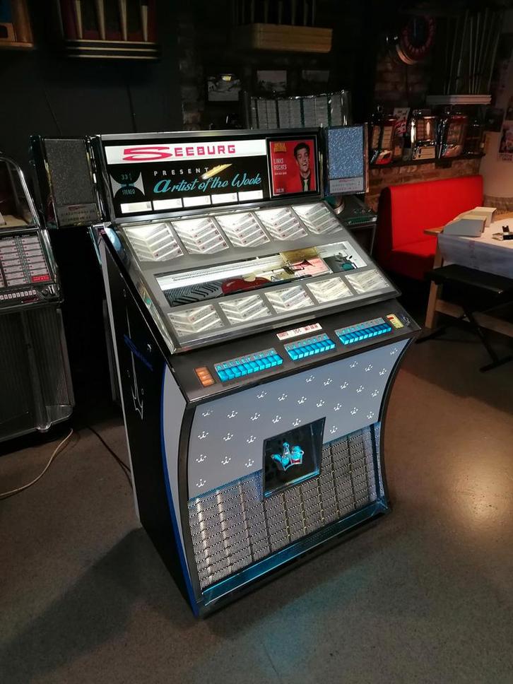 Te koop volledig gerestaureerde Seeburg DS160 jukebox, Verzamelen, Automaten | Jukeboxen, Zo goed als nieuw, Seeburg, 1960 tot 1970