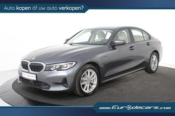 BMW 330e *Leer*360*Navigatie*Keyless* beschikbaar voor biedingen