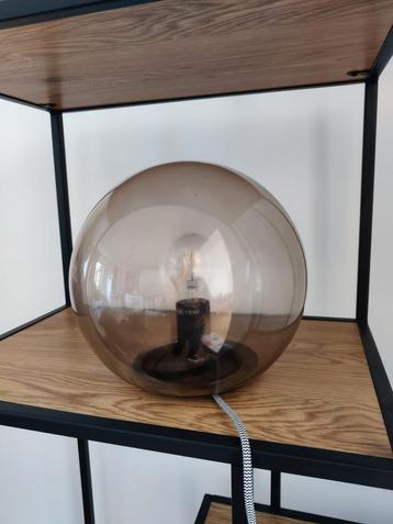 Lampe de table Ikea, Enlèvement