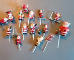 15 pere noel divers pour deco buche de noel, Enlèvement ou Envoi, Utilisé, Gâteaux, Tartes ou cupcakes, Décoration