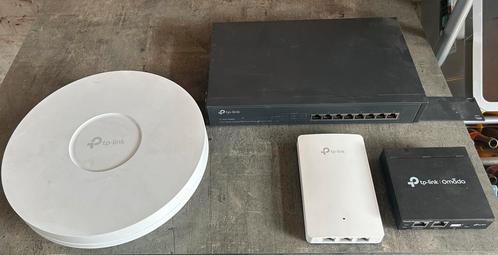 8-poort PoE switch, Omada controller en access points, Computers en Software, Netwerk switches, Zo goed als nieuw, Ophalen