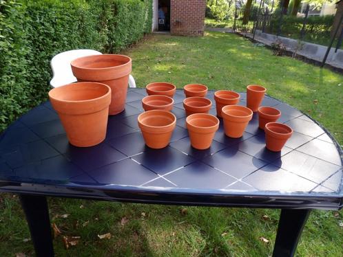 pots terre cuite, Tuin en Terras, Bloempotten, Nieuw, Terracotta, Binnen, Balkon, Tuin, Minder dan 40 cm, Minder dan 25 cm, Rond