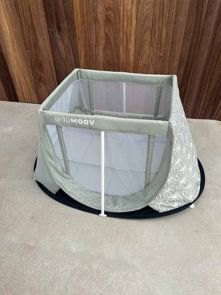 AeroMoov Instant Reisbedje – Lichtgewicht & Snel Opgezet!, Kinderen en Baby's, Babywiegjes en Ledikanten, Zo goed als nieuw, Reisbedje
