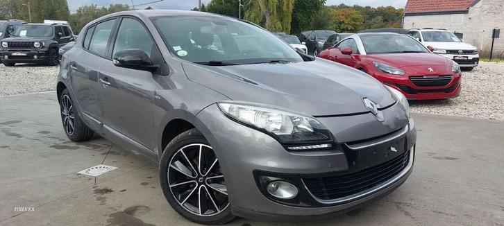 Renault Mégane 1.5 dCi Bose VENDU DANS L'ETAT MARCHAND OU E, Auto's, Renault, Bedrijf, Te koop, Mégane, ABS, Airbags, Bluetooth