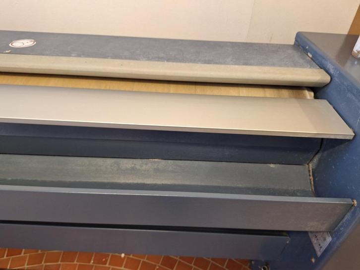 calandreuse MIELE en bon état de fonctionnement, Elektronische apparatuur, Strijkijzers en Strijkplanken, Gebruikt, Strijkijzer met snoer