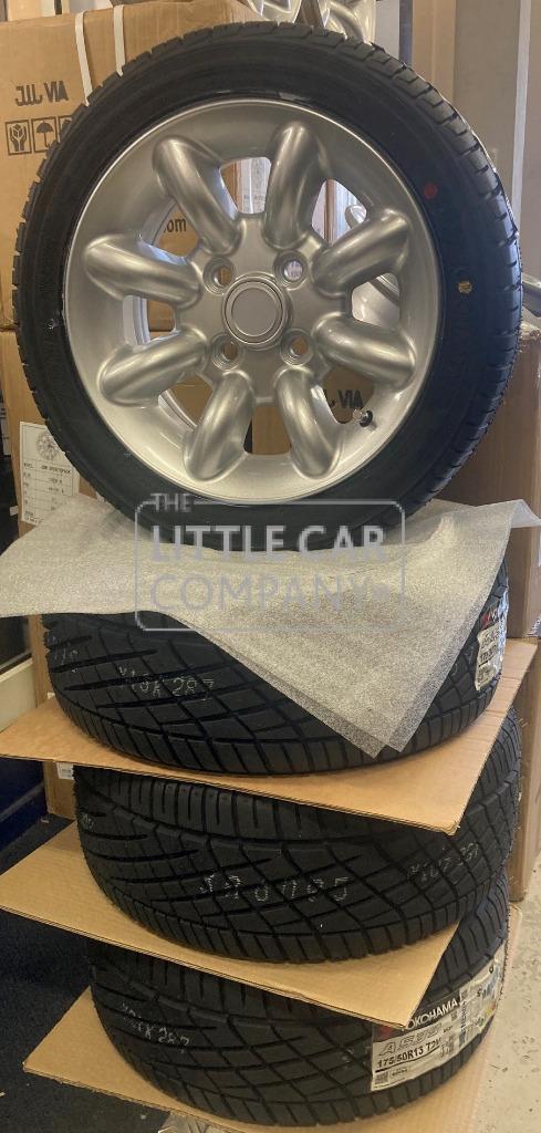 classic mini cooper velgen + banden , rover mini , austin, Auto-onderdelen, Banden en Velgen, Velg(en), 13 inch, 175 mm, Personenwagen