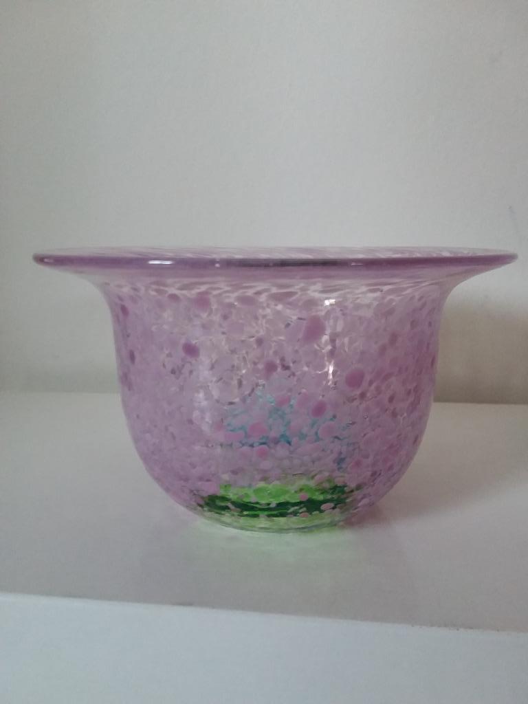 Kosta Boda vaasje, Enlèvement ou Envoi