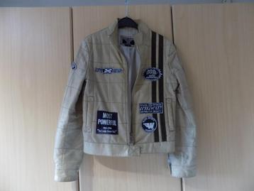 2 Lederen jackets in heel goede staat beschikbaar voor biedingen