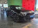 Fiat 600 HYBRID 136 HP *NAV 10,25" *FULL LED *CAMERA *SENSO, Auto's, Fiat, Zwart, Zwart, Bedrijf, Parkeersensor