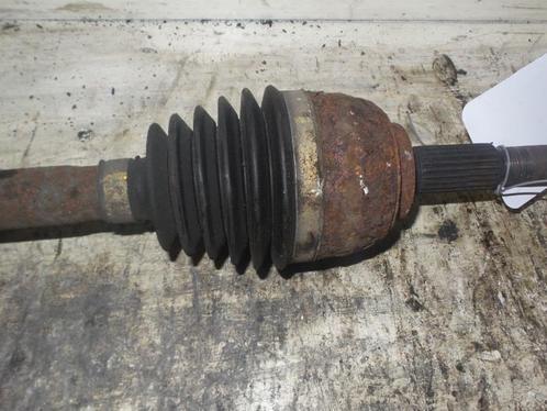 Aandrijfas links-voor van een Renault Megane, Auto-onderdelen, Remmen en Aandrijving, Renault, Gebruikt, 3 maanden garantie, Ophalen of Verzenden
