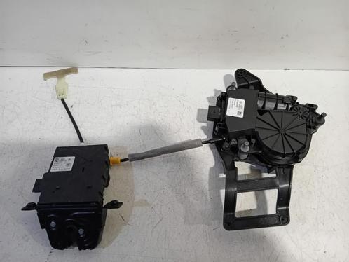 SLOTVANGER ACHTERKLEP ELEKTR. Ghibli III (670037458), Auto-onderdelen, Carrosserie, Achterklep, Maserati, Gebruikt