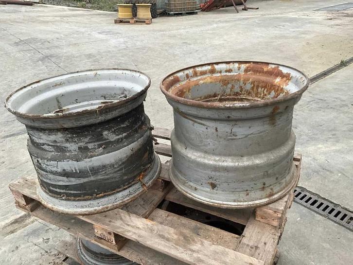 Jantes (2x), Articles professionnels, Agriculture | Pièces | Pneus, Jantes & Essieux