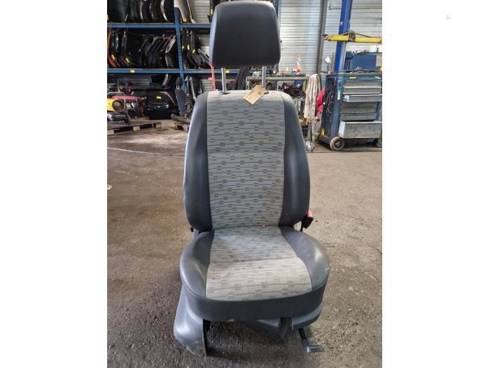 Siège droit d'un Volkswagen Caddy, Autos : Pièces & Accessoires, Habitacle & Garnissage, Volkswagen, Utilisé, 3 mois de garantie