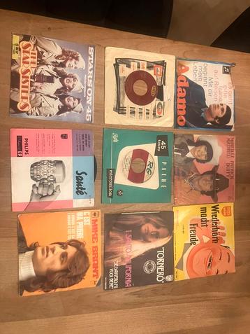 Singels singles jukebox beschikbaar voor biedingen