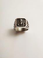 Zilveren herenring met de afbeelding van Christus, Handtassen en Accessoires, Ringen, 20 of groter, Verzenden, Heer, Nieuw