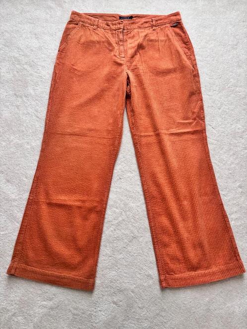 Broek velour River Woods mt 44 ( roestbruin)  zeer goede sta, Kleding | Dames, Broeken en Pantalons, Zo goed als nieuw, Maat 42/44 (L)