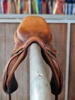 Butet springzadel, Animaux & Accessoires, Chevaux & Poneys | Selles, Enlèvement, Utilisé, Obstacle
