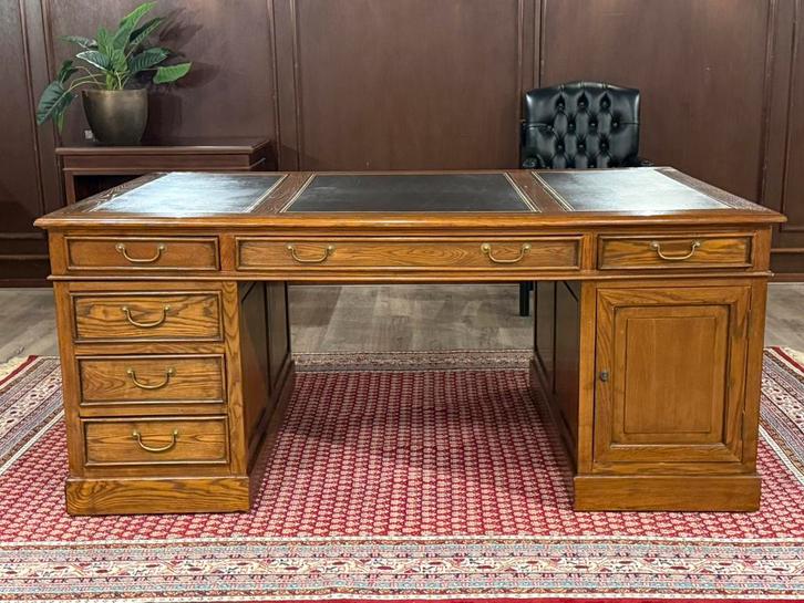 Klassiek Engels bureah (partnerdesk) #520.1, Huis en Inrichting, Bureaus, Zo goed als nieuw, Bureau, Ophalen of Verzenden