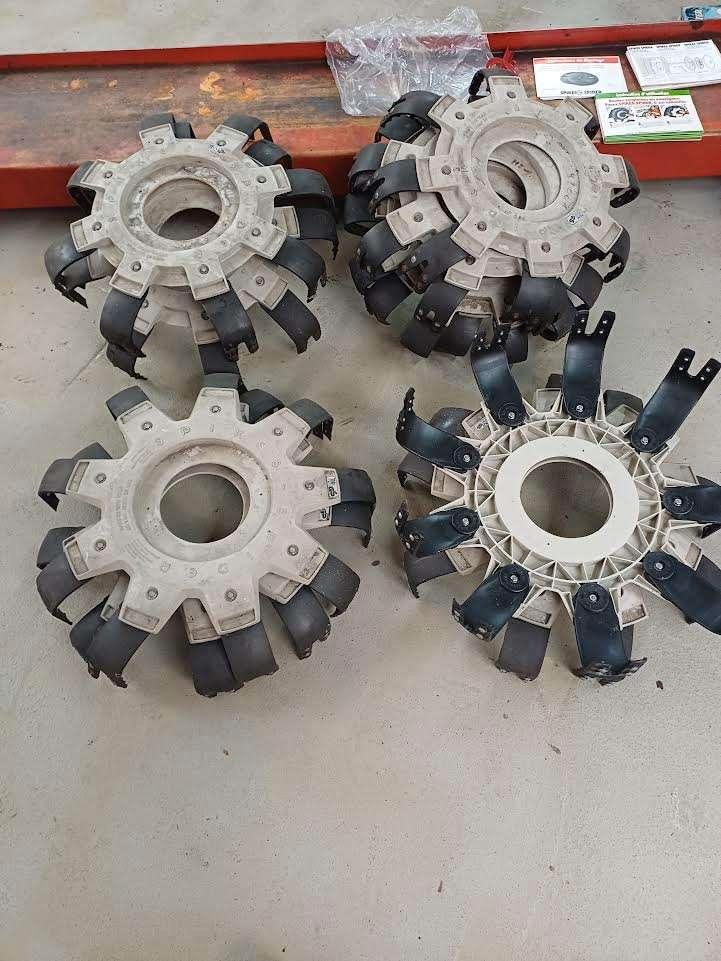 SPIKES SPIDER CHAINES NEIGE 5 paires, Autos : Divers, Chaînes, Utilisé, Enlèvement