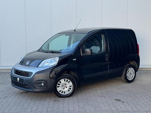 ✅Fiat Fiorino 1.4i Lichte Vracht GARANTIE Airco Navi Parksen, Auto's, Fiat, Bedrijf, Te koop, Qubo, ABS, Airbags, Airconditioning