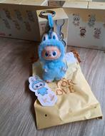 Pop mart labubu pin for love letter K, Ophalen of Verzenden