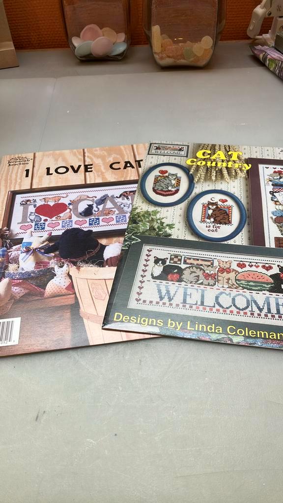 Borduurpatronen Cats, Hobby en Vrije tijd, Borduren en Borduurmachines, Zo goed als nieuw, Ophalen of Verzenden