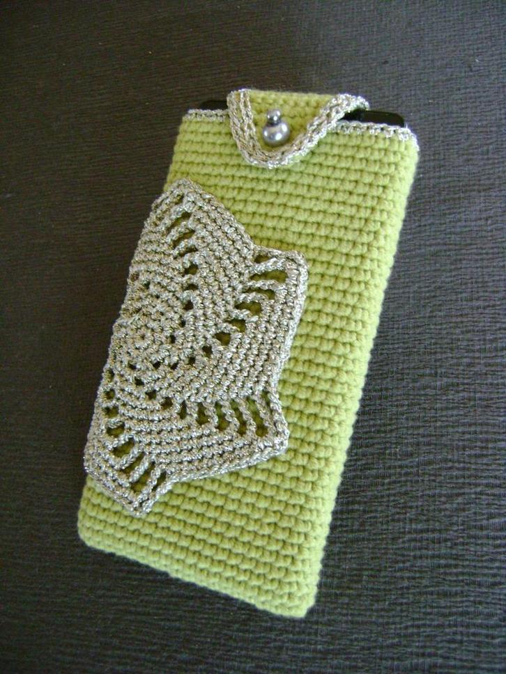 Gehaakt hoesje voor gsm, Hobby en Vrije tijd, Breien en Haken, Verzenden