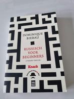 Dominique Biebau - Russisch voor beginners, Boeken, Ophalen of Verzenden, Gelezen