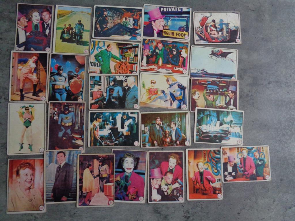 BATMAN kaarten BAT LAFFS jaren 60 Topps 25x Adam West en Bur, Hobby en Vrije tijd, Stickers en Plaatjes, Verzenden