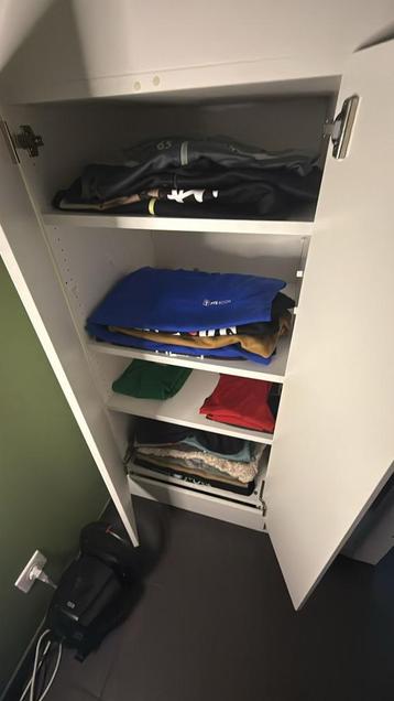 Stapelbed beschikbaar voor biedingen
