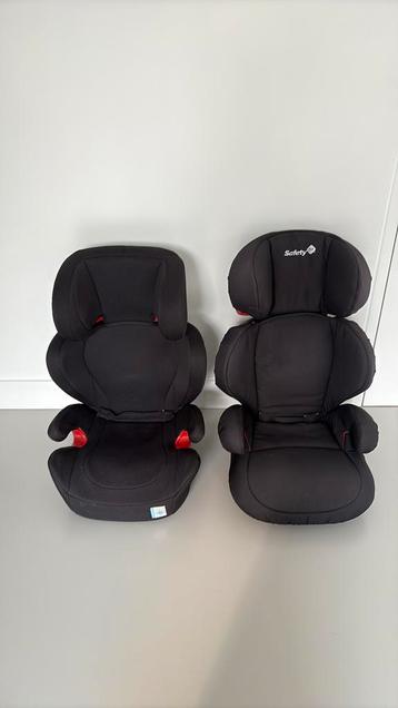 2 autostoeltjes beschikbaar voor biedingen