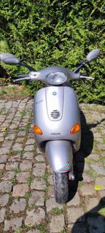 Piaggio Vespa ET 2 2006 50cc, Fietsen en Brommers, Scooters | Vespa, Ophalen, Gebruikt, Klasse B (45 km/u), Benzine