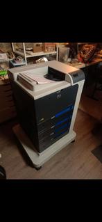 Hp laserjet cp 4525 met lades, Computers en Software, Printers, Ophalen, Gebruikt, Printer