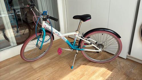 Mooie meisjesfiets 24 inch wit, roze, lichtblauw, 5 versnell, Fietsen en Brommers, Fietsen | Meisjes, 24 inch, Versnellingen, Ophalen
